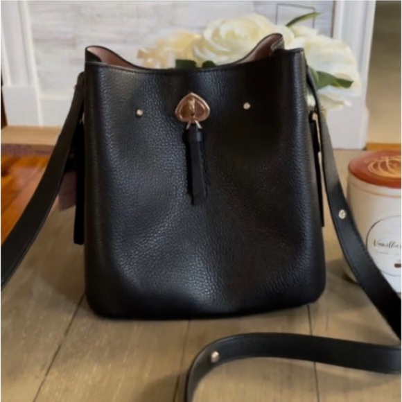 🖤KATE SPADE MARTI BUCKET BAG NWT - Picture 1 of 16